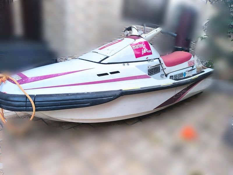 YAMAHA JET MARINE JETSKI 650CC 2