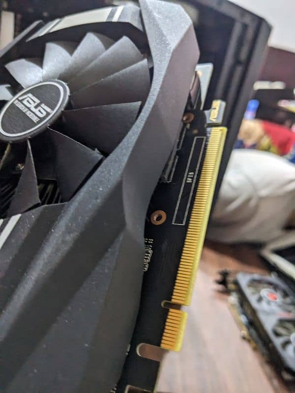 Asus GTX 1660 Super 10/10 Condition 3