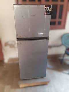 Haier Refrigerator HRF-186 EBS 0