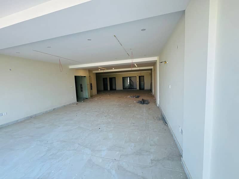 8 Marla Floor available for rent in DHA Phase 3 5