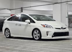 VIP pick & Drop - Toyota prius - AC - for office & uni