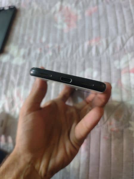 Google Pixel 4 (PTA Approved) for Sell 3