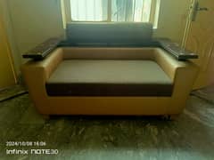 Used 6 seater Sofa for sale