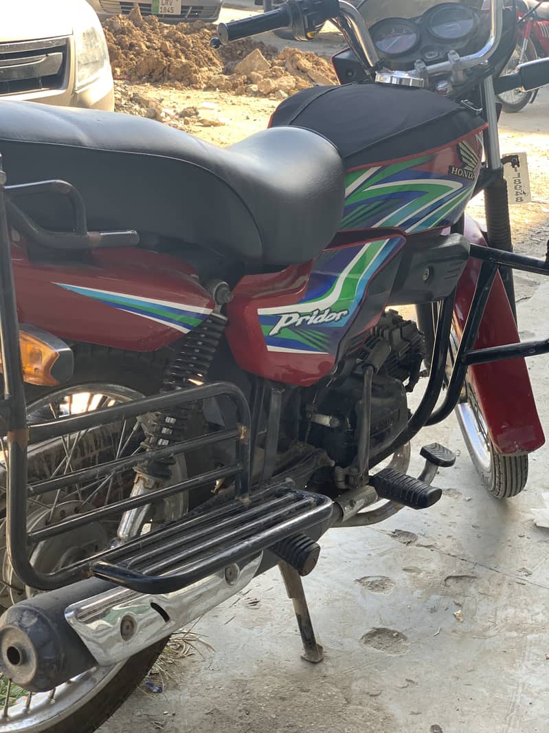 Honda pridor rawalpindi number 1st owner lush bike neat'cl03359845973 6