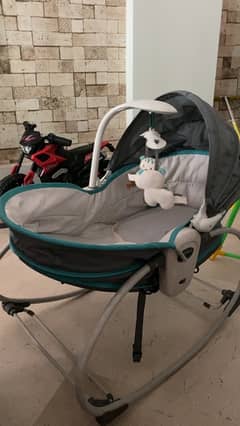 Mastela 5 in 1 Rocker & Bassinet