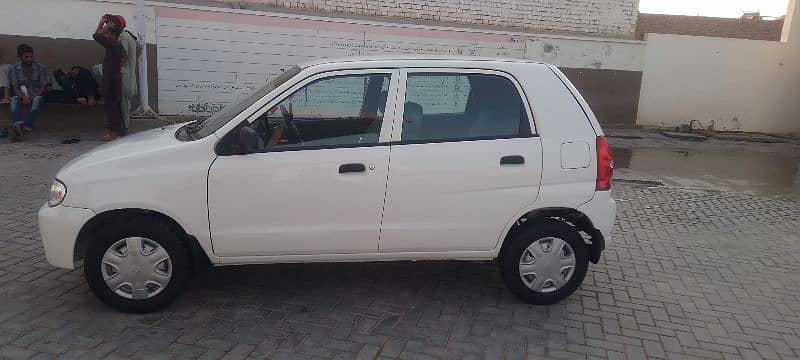 Suzuki Alto 2010 3