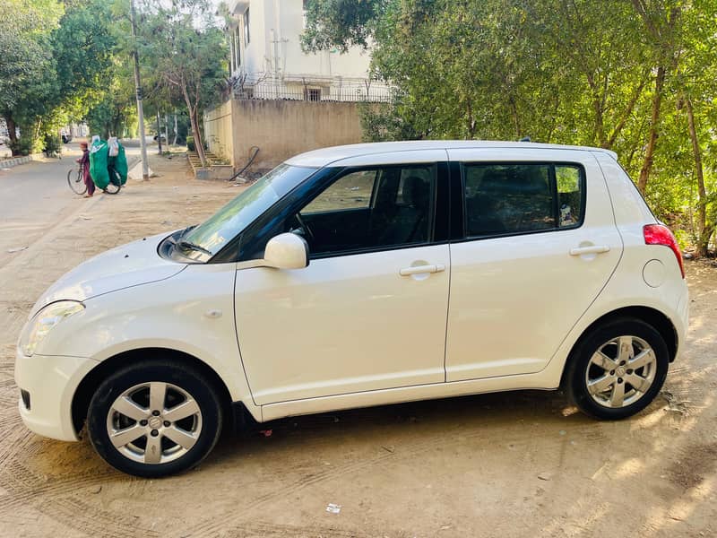 Suzuki Swift 2018 DLX 4