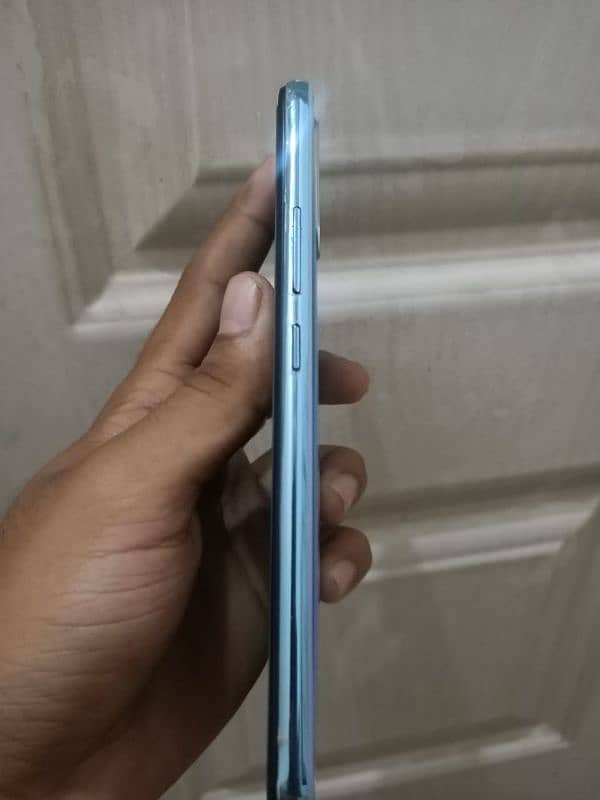 vivo S1 4/128 lush condition 3