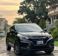 Honda Vezel 2018 Hybrid Z Just like New