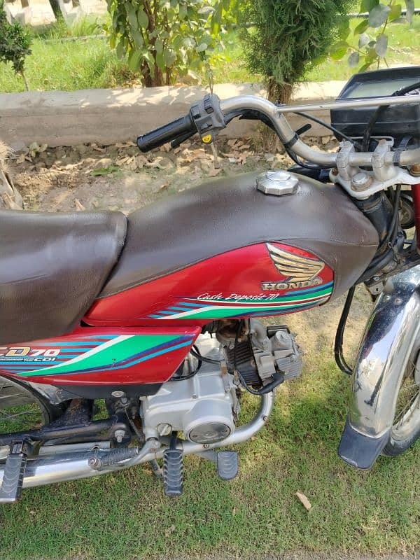 Honda CD 70 13