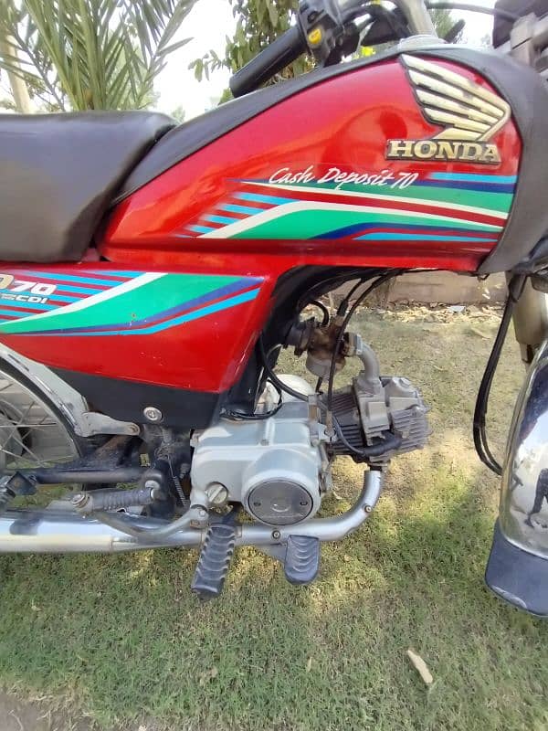 Honda CD 70 14