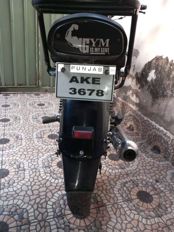 Suzuki 150Gs Bike Total Genuine Available For Sale Complete Documents! 5