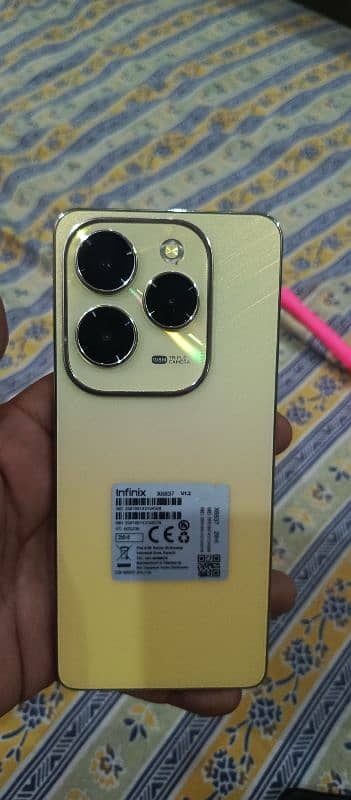 infinix Hot 40Pro 1