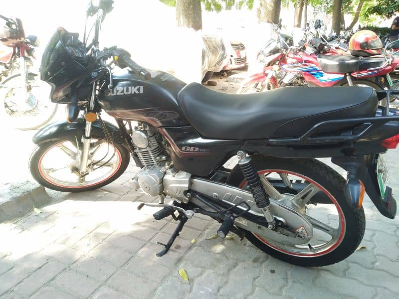 Suzuki GD100 5