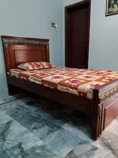 Single bed with mattress