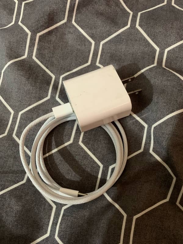 iphone 16pro charger with cable 2