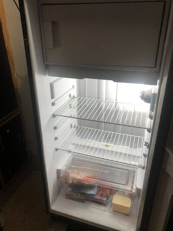 Dawlance Fridge For sale 3