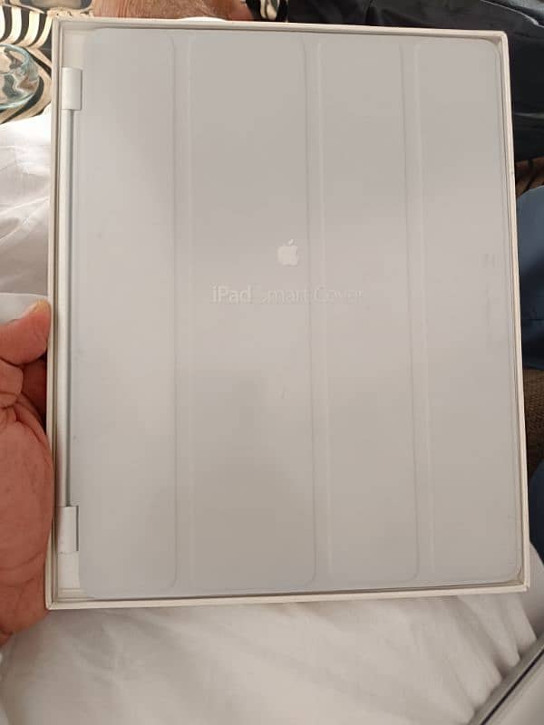 Apple ipad 2 in very good condition 2