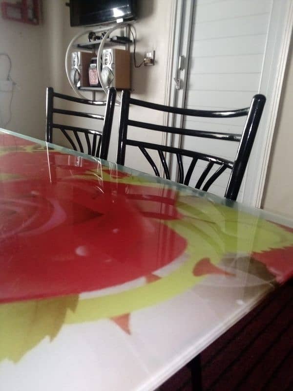 6 seater dining table available for sale 0