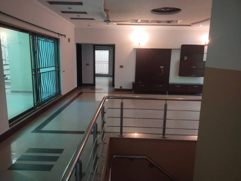 One Kanal Upper Portion Available For Rent in DHA Phase 1 Lahore 5