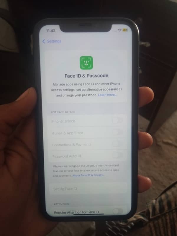 IPhone XR JV 03477170806 WhatsApp 6