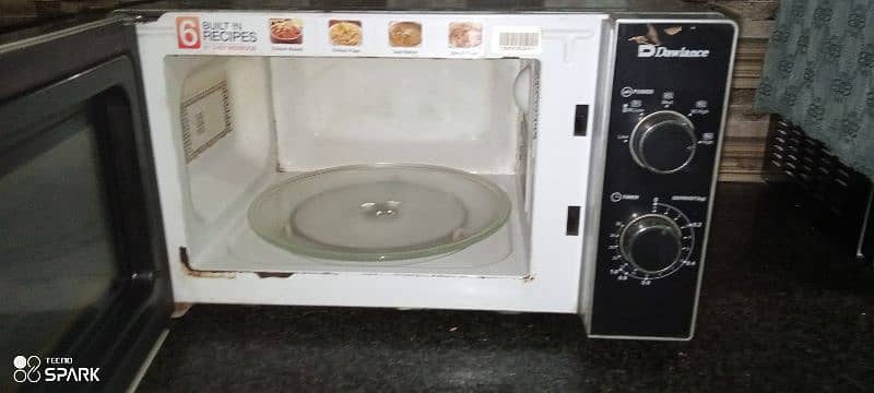 dawlance company oven condition 10/9 all ok oven 1