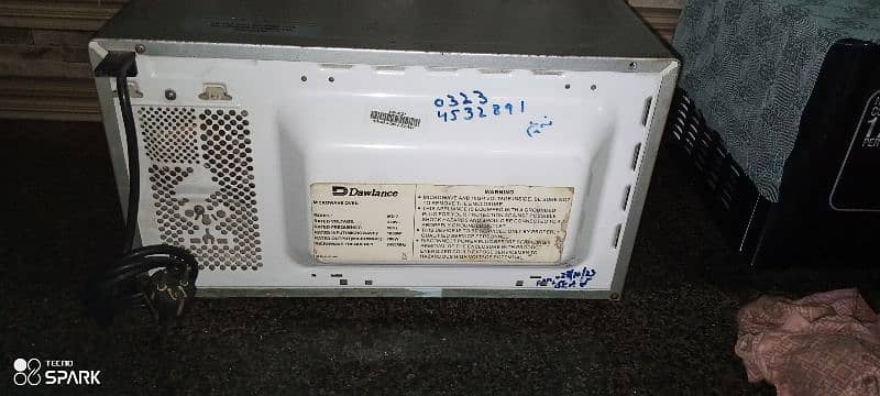 dawlance company oven condition 10/9 all ok oven 4