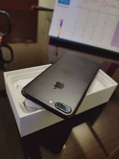 iPhone 7 Plus 128 GB Full Box - PTA OK