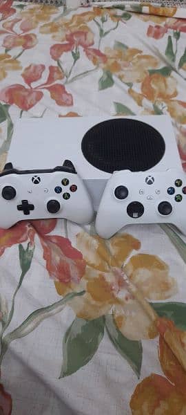 Xbox series s 8