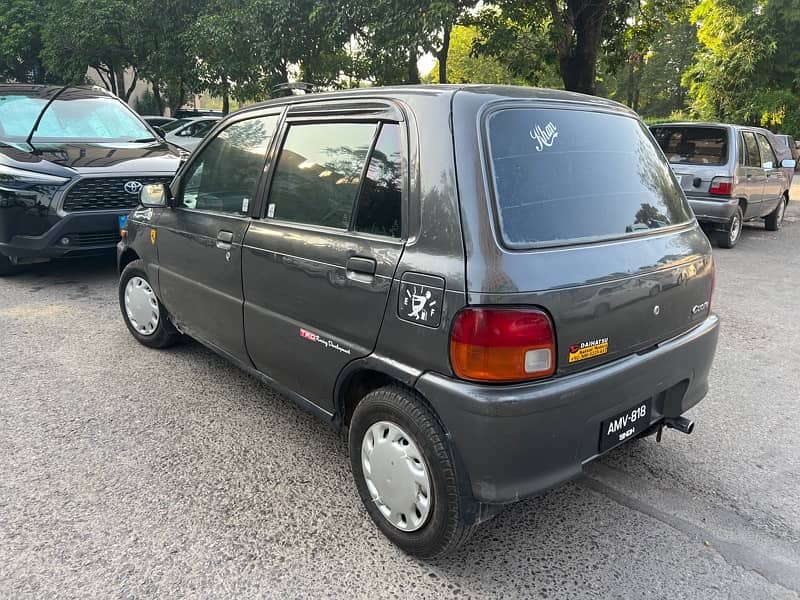 Daihatsu Cuore 2006 8