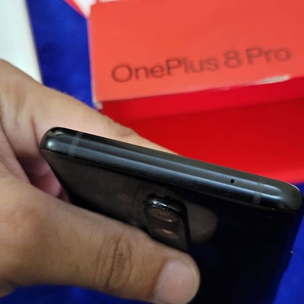 OnePlus 8 Pro 12/256 in mint condition 5