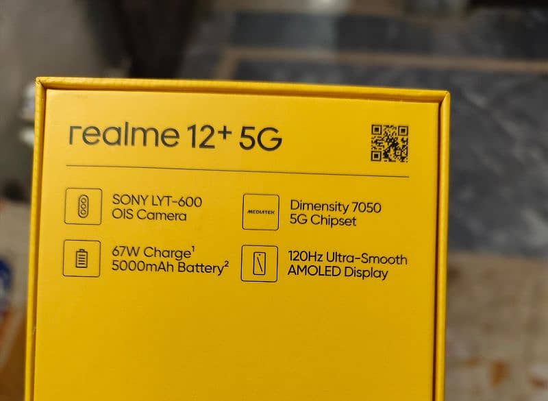 RealMe 12+ 5G Set For Sale 2