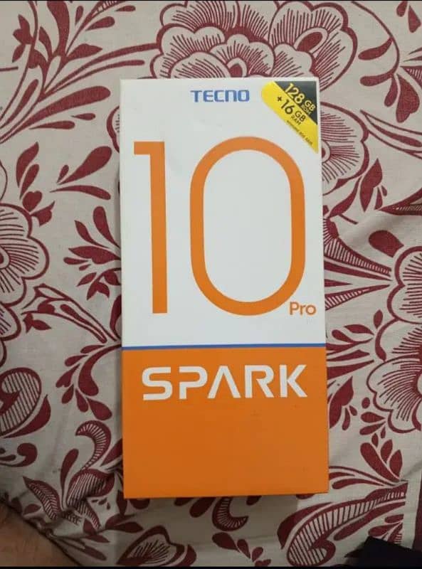 Tecno spark 10 Pro 8/128gb 4