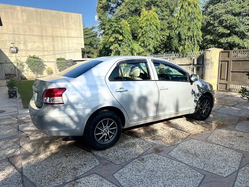 Toyota Belta 2007 4