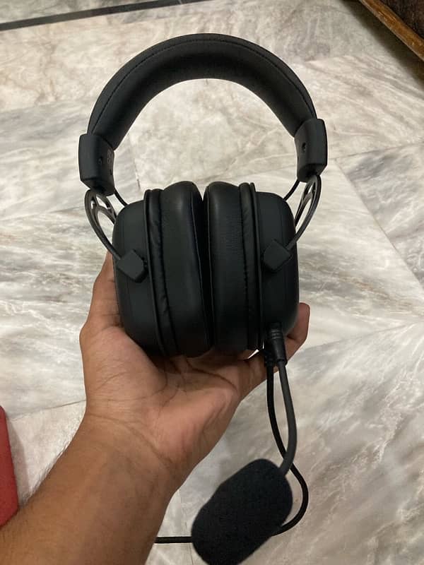 gaming headphones 1