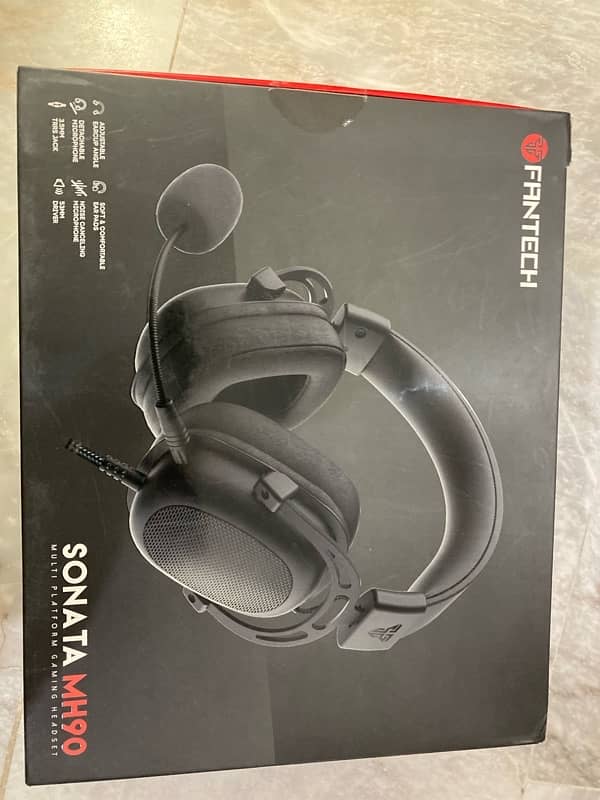 gaming headphones 12