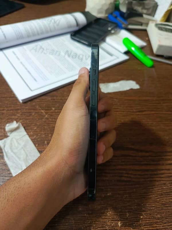 IPhone 12 Pro Max LLA , Non PTA Factory Unlock 7