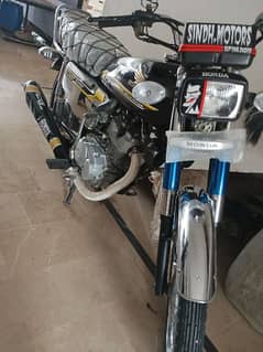 2022 model 125s