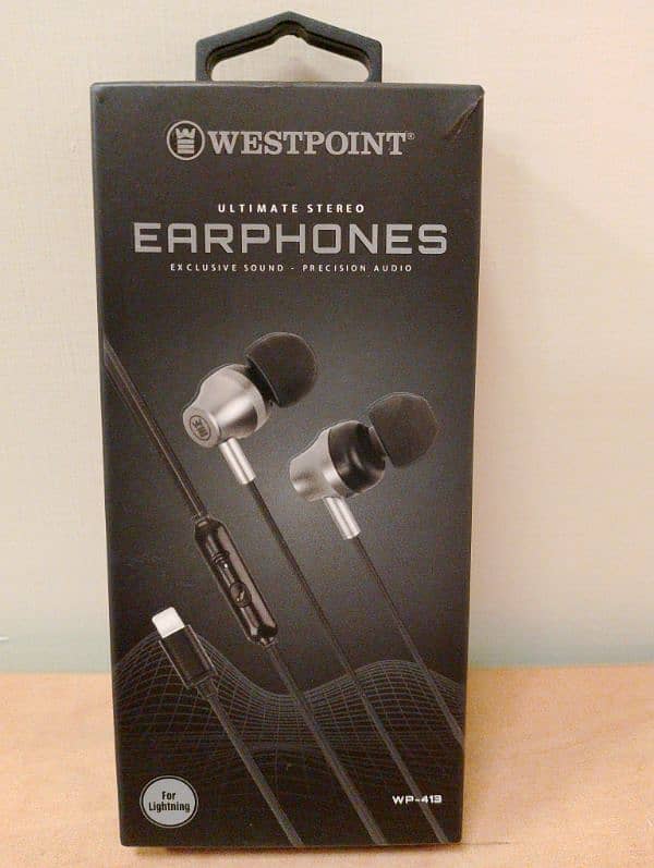 WEST POINT EARphone 413 - lightning port 1