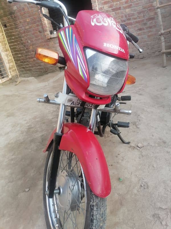 Honda pridor 100 cc urgent sale Condition 8/10 9