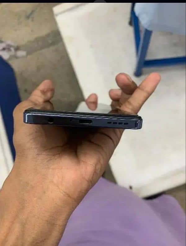 Infinix Hot 40.8+4(8expendabe)RAM 4