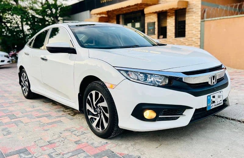 Honda Civic Oriel 2018 1