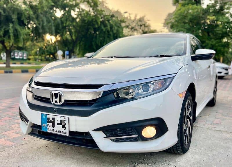 Honda Civic Oriel 2018 3