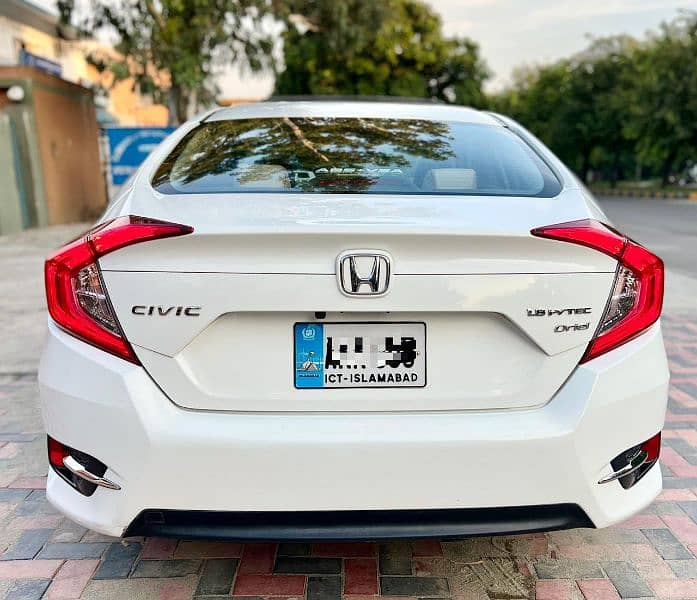 Honda Civic Oriel 2018 5