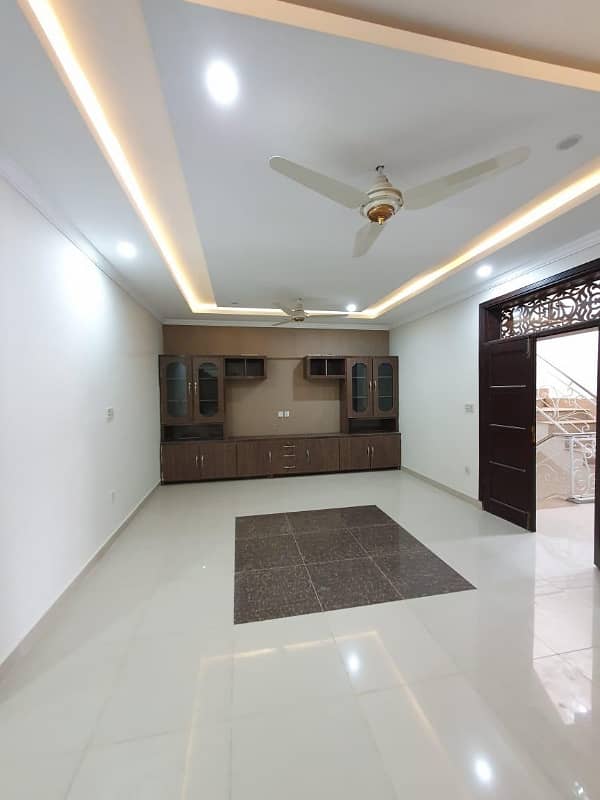 7 Marlas House Tile Flooring Gas Available Near Park and Market G-13/2 1