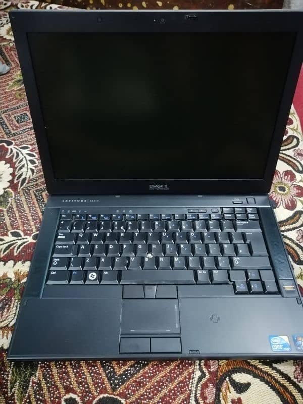 Core i5  4 Gb Ram 250 Gb  HDD &  2  Ghantay Bettery timing. 7