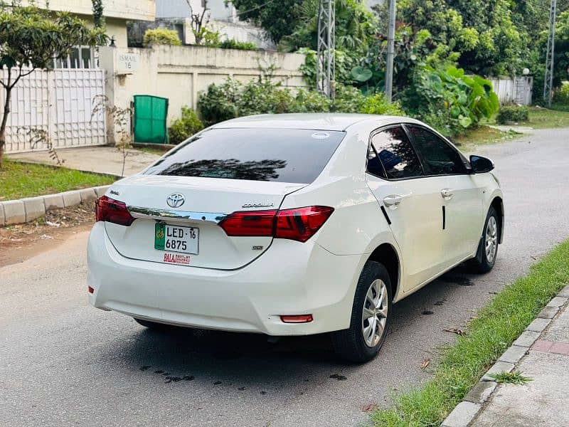 Toyota Corolla GLI 2015 9