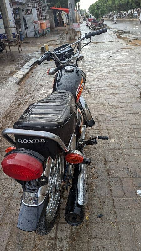 Honda CG 125 2021/22 3