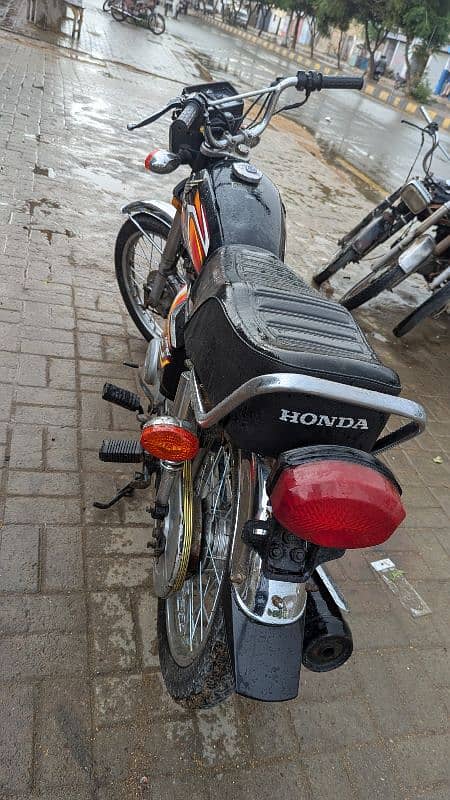 Honda CG 125 2021/22 4