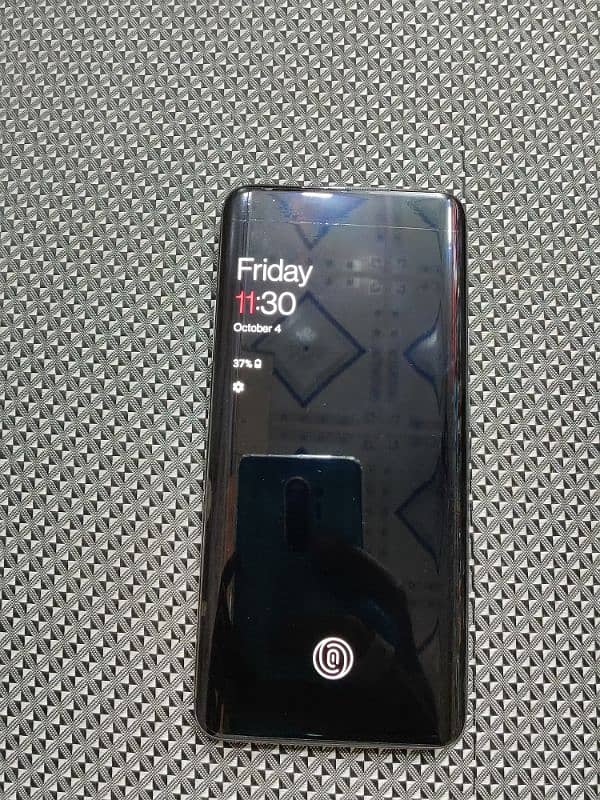 one plus 7pro globle dual sim 6/128 0